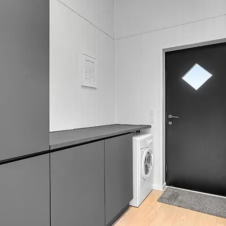 Feriehus Lovely In Grenaa With Wifi Grenå