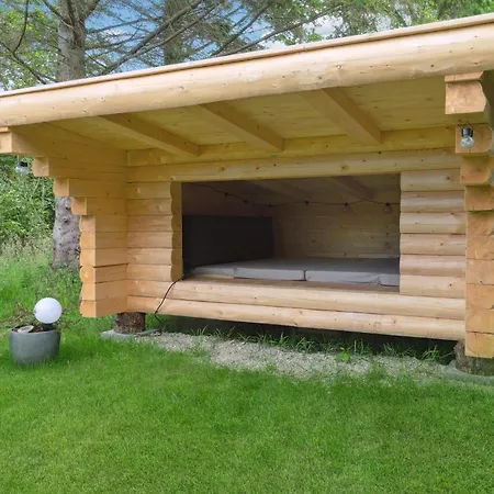 Casa vacanze Lovely In Grenaa With Wifi Brondstrup